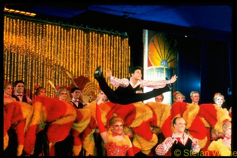 Paris: Moulin Rouge (Moulin Rouge 20)