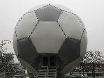 Koeln: Fussball WM 2006 (Wanderdenkmal an der Oper)